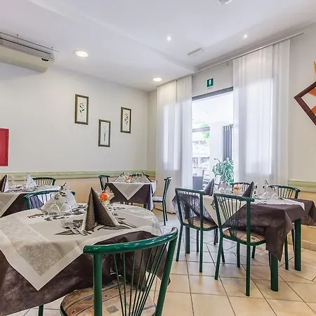 Vittoria Hotel 3*